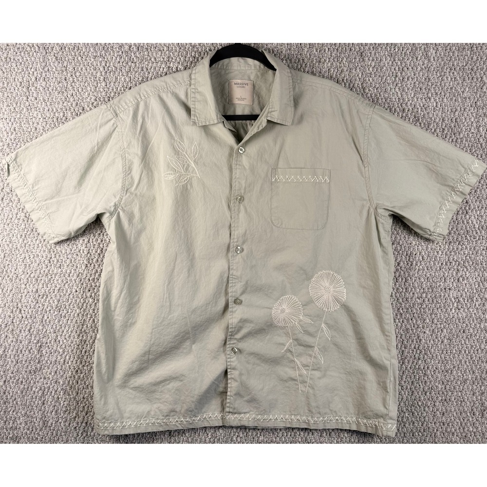 Massive Luxury Mens L Sage Green Floral Embroidered Camp Shirt Resort Boho